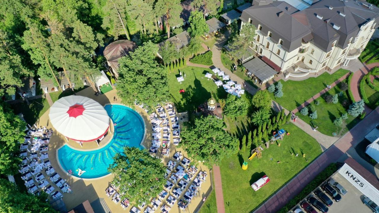 Koncha Zaspa Park Kozyn Kültér fotó